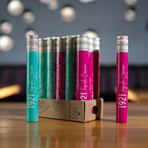 Alternative view of 1921 Crema de Tequila 100 ml Edición Irresistible Rosa